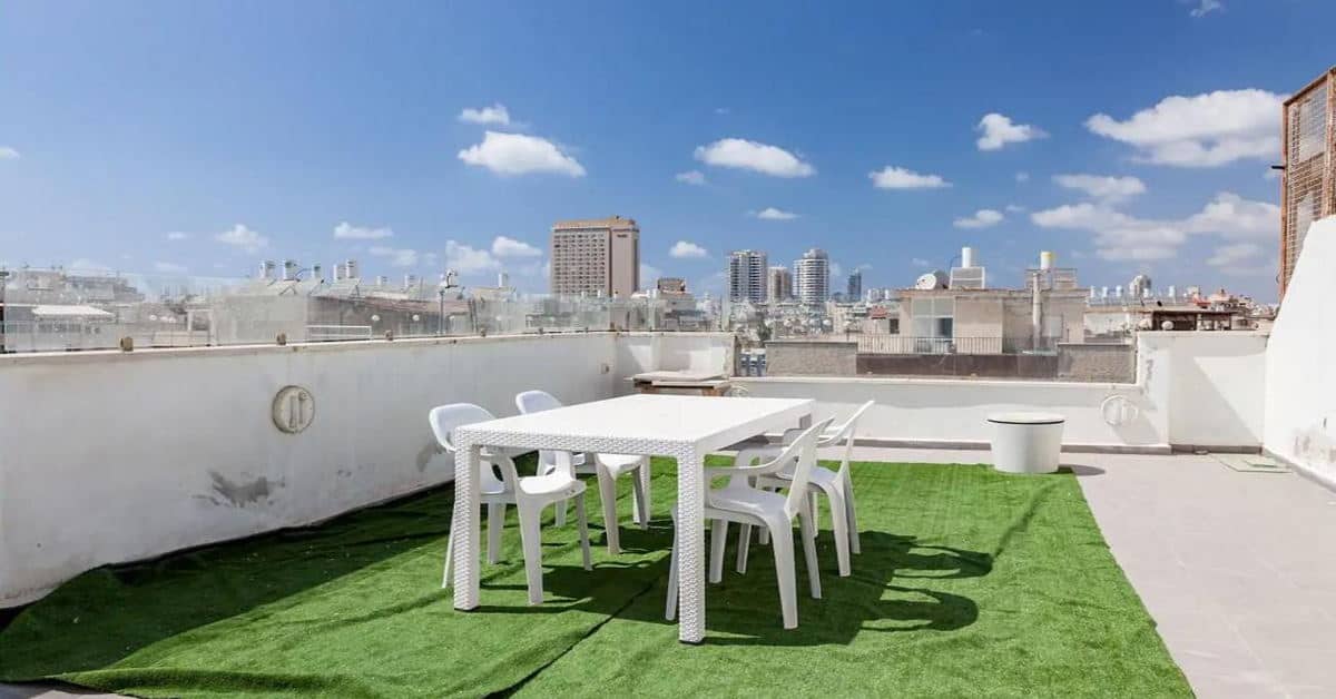 דירה מדהימה בבת ים 3 דקות הליכה מהחוף, בת ים