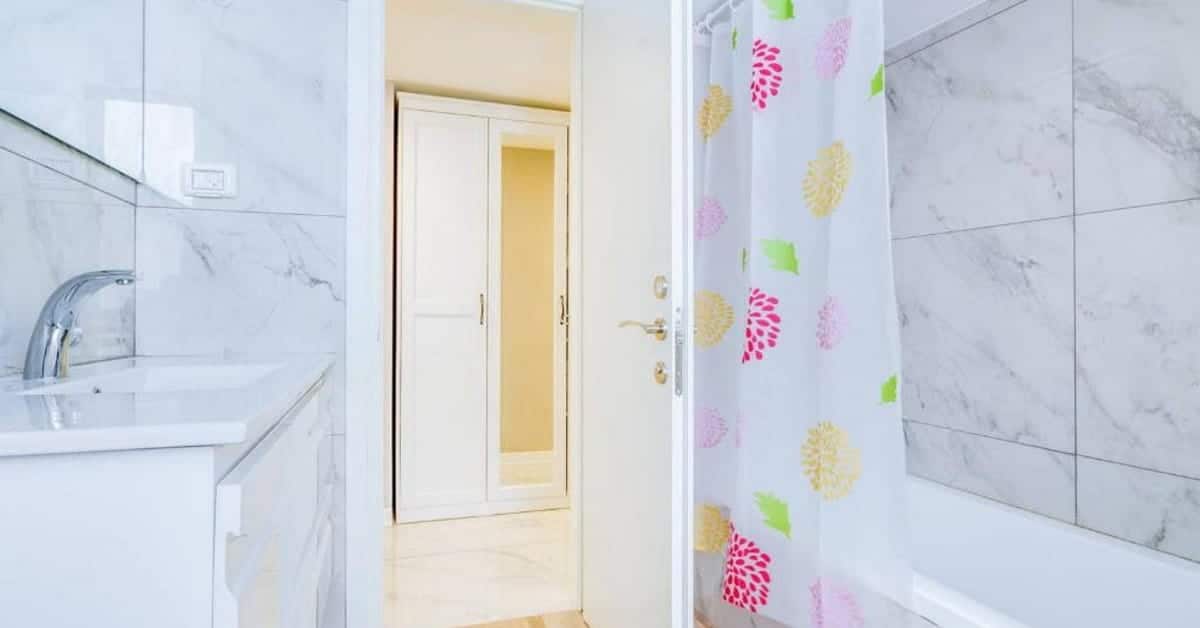 דירה נהדרת 3 דקות מהחוף ומהכיכר נתניה