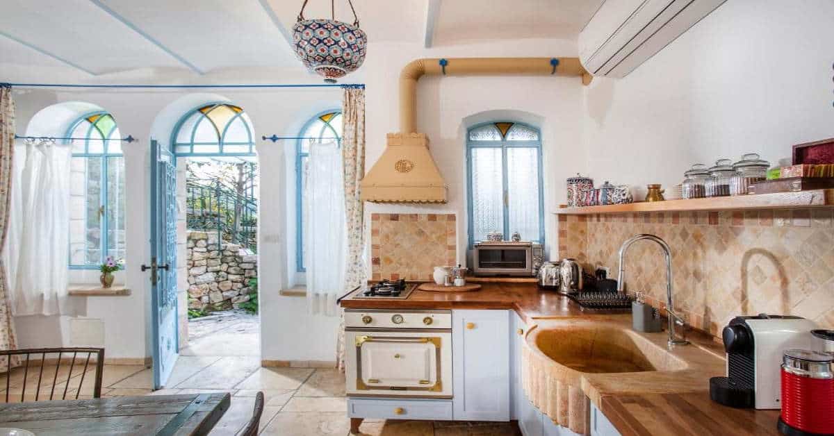 B&B מעל המעיין ירושלים