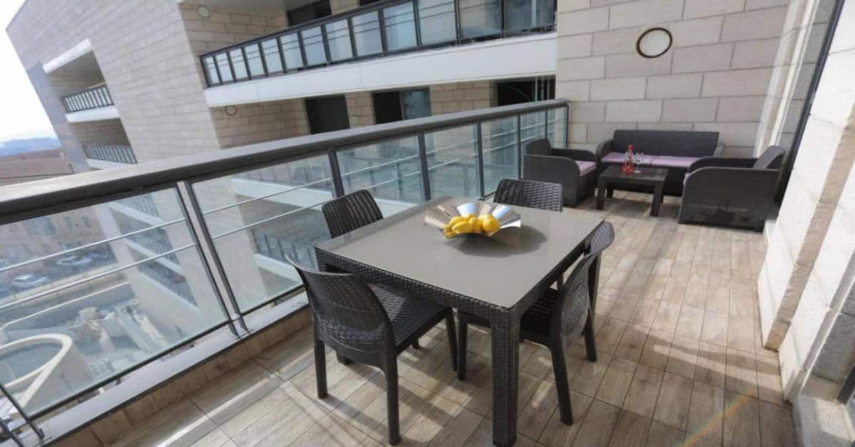 ג’יי טאוור – ישרנטלס, יחידות אירוח בירושלים