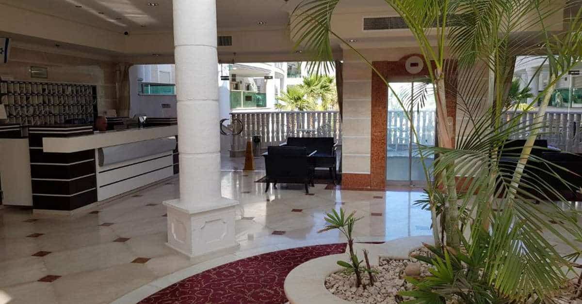 דירת לאקז‘רי – בית מגורים עם בריכה, אילת