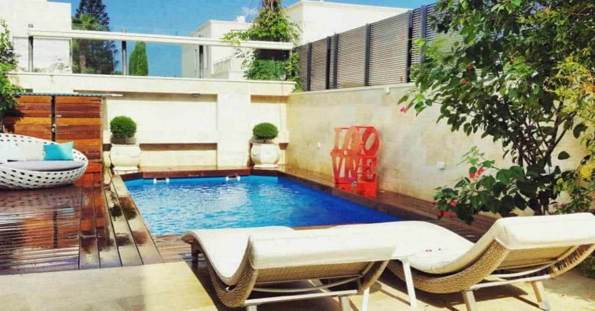 וילה פרסטיג עם בריכה פרטית וחניה הרצליה