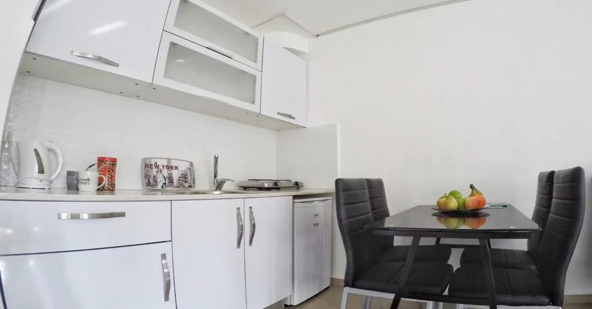 דירת משפחה עם גינה וחניה בחינם באילת
