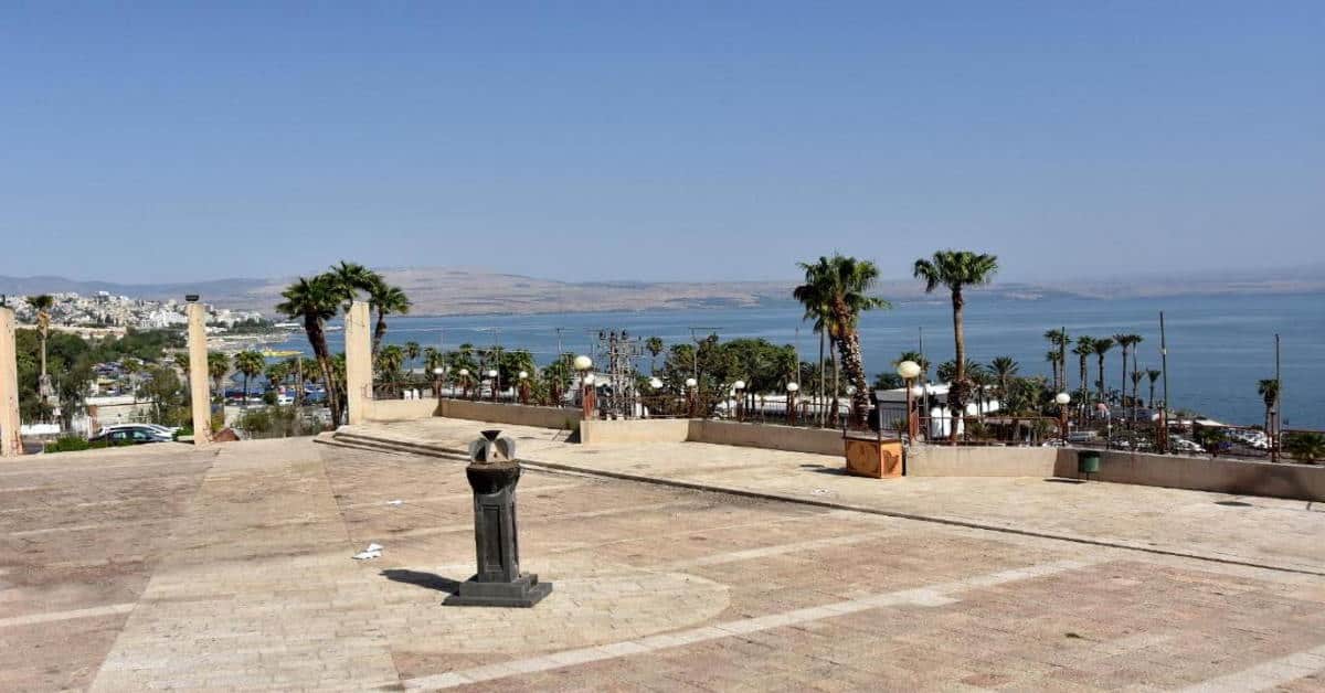 חופשה על יד הכנרת, בית אירוח בטבריה