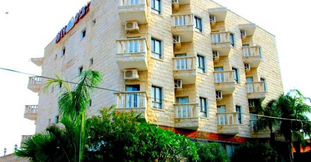 בית הארחה מלון דירות נופש אביב