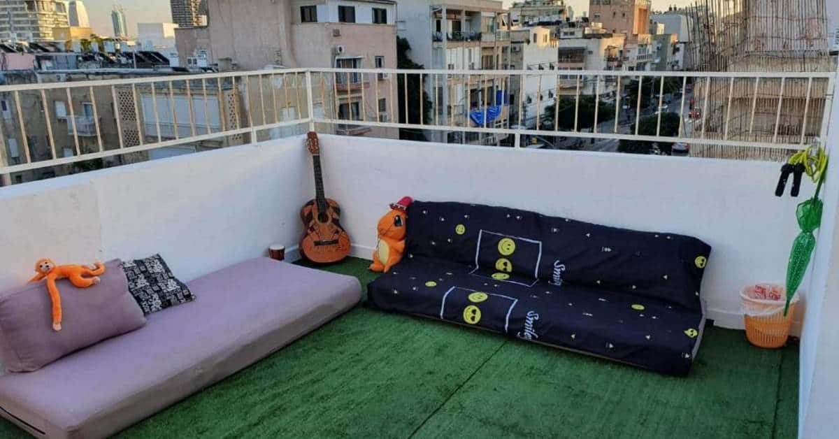 אכסניית בי.יו.93 תל אביב