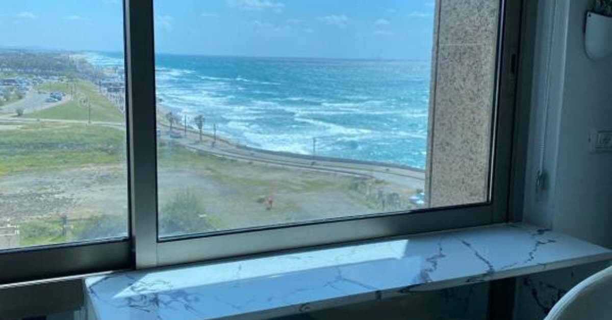 סוויטת לאקז’רי בבעלות פרטית עם נוף לים, חיפה