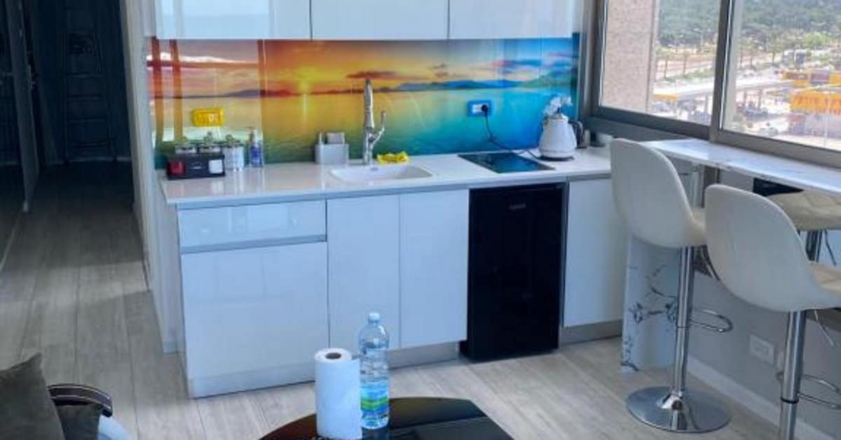 סוויטת לאקז’רי בבעלות פרטית עם נוף לים, חיפה