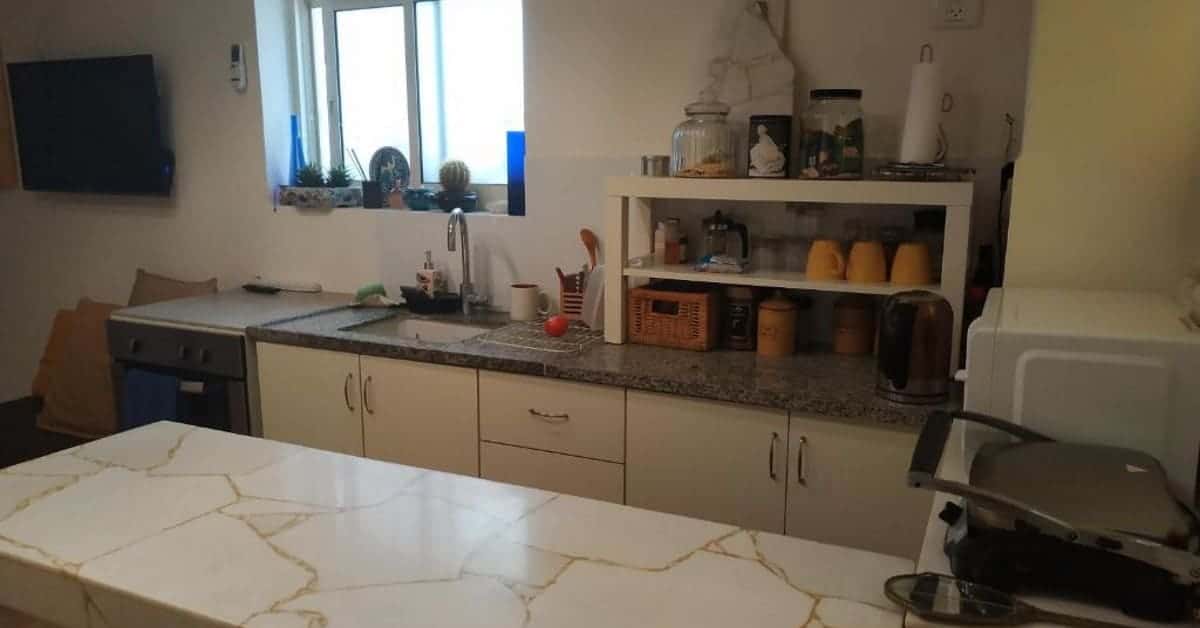 דירת סטודיו במיקום מעולה בלב מרכז העיר חיפה