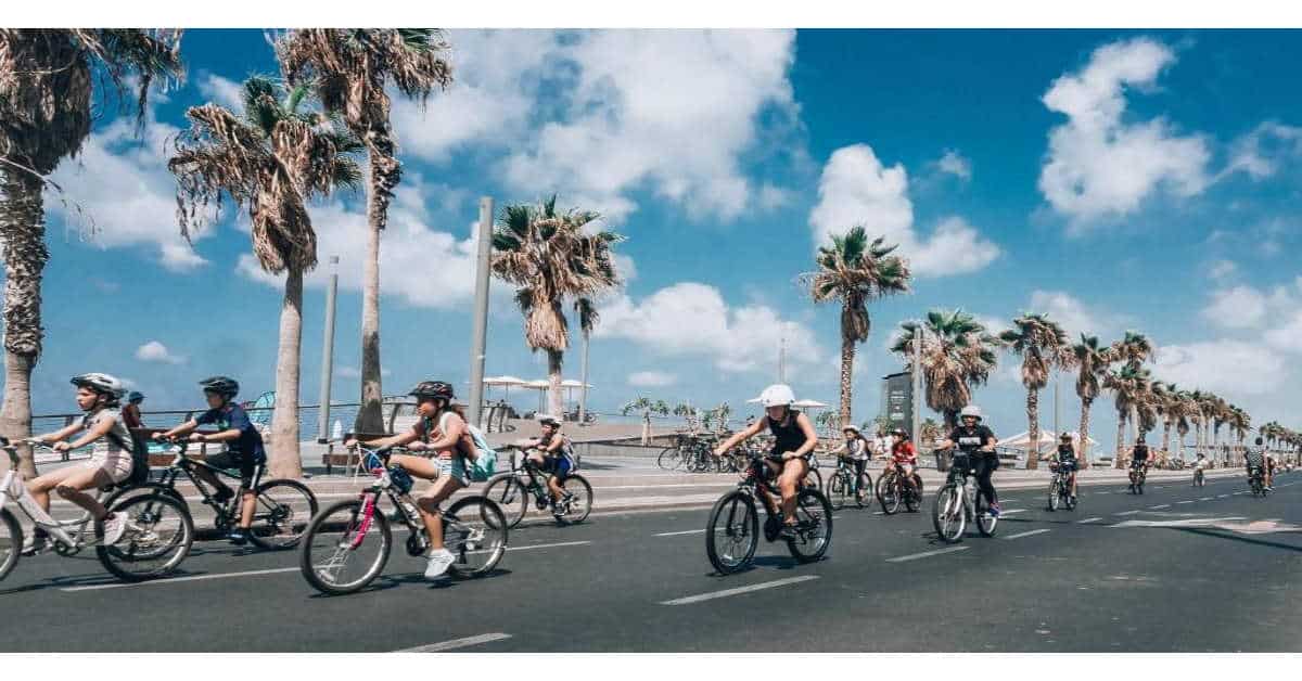 מלון מונוכרום