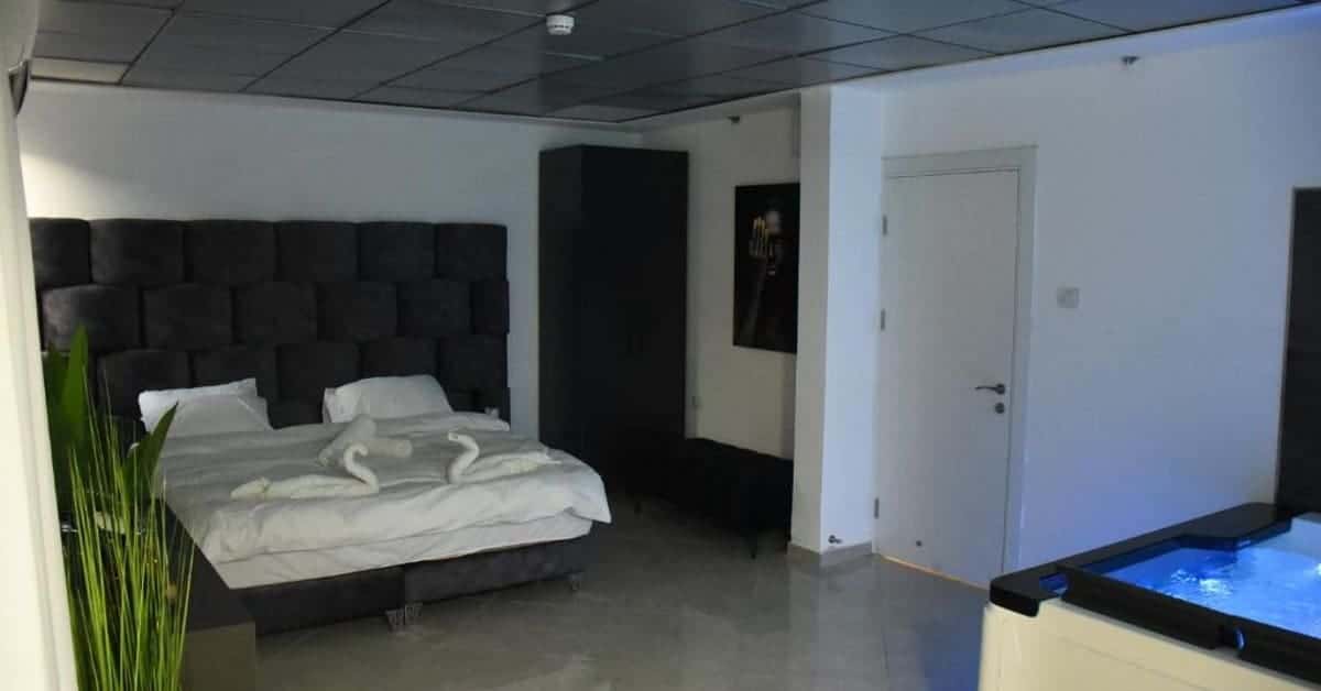 מקום אירוח B&B סקיי סיטי טבריה