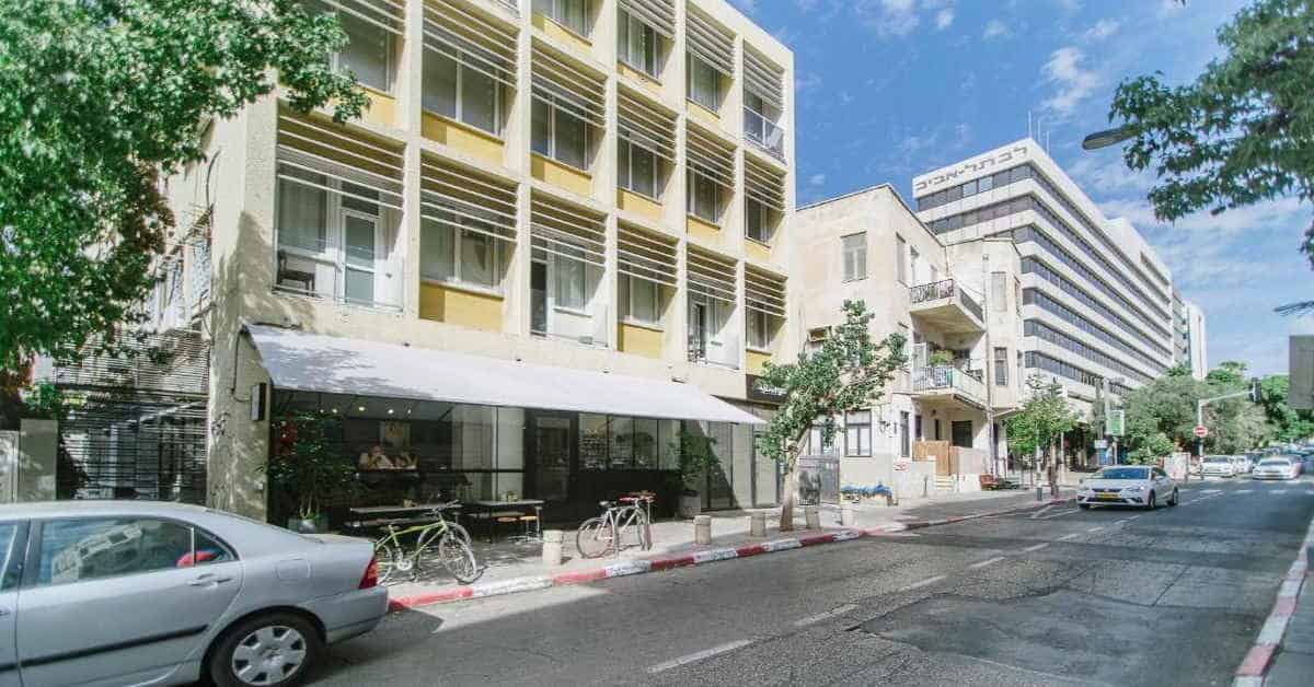 מלון מונוכרום